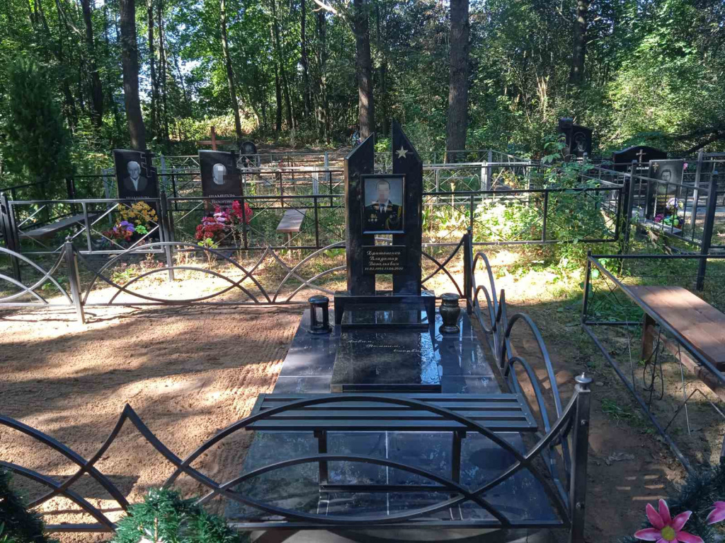 одиночный памятник