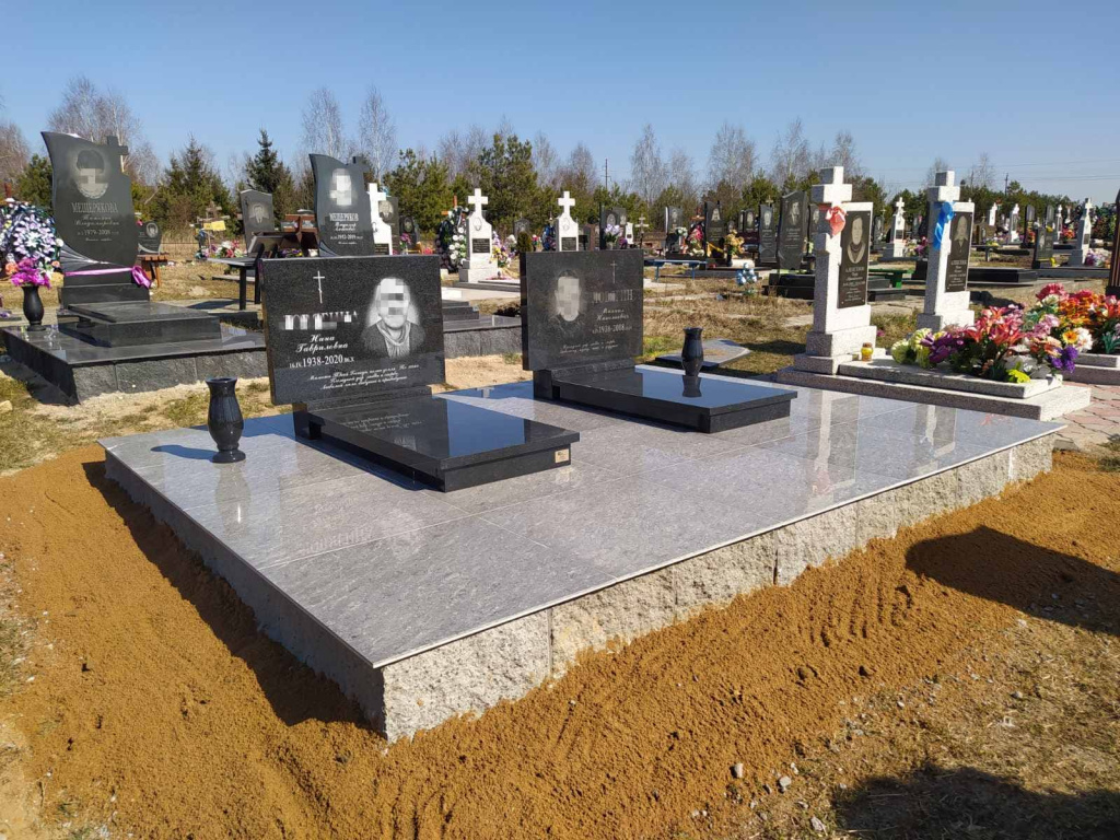 одинарный памятник низкий